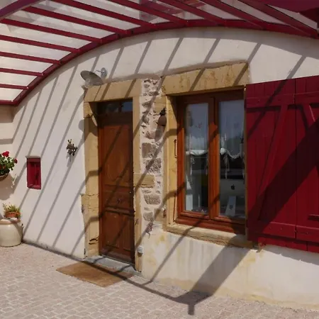 Ferme Des Entremains * Mardore